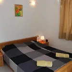 Viktoria Apartment