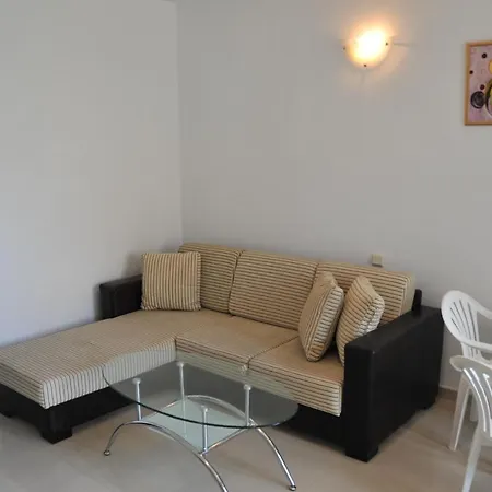 Apartment Viktoria Tsarevo