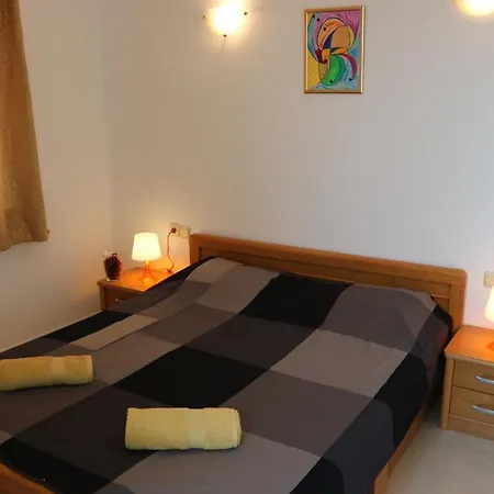 Viktoria Apartment Tsarevo