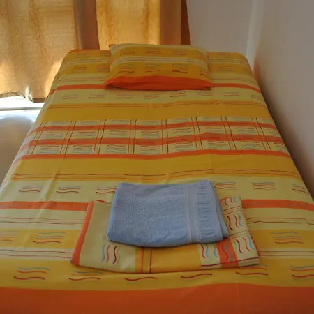Viktoria Apartment *